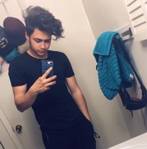 Meet your Posher, Bryan villeda